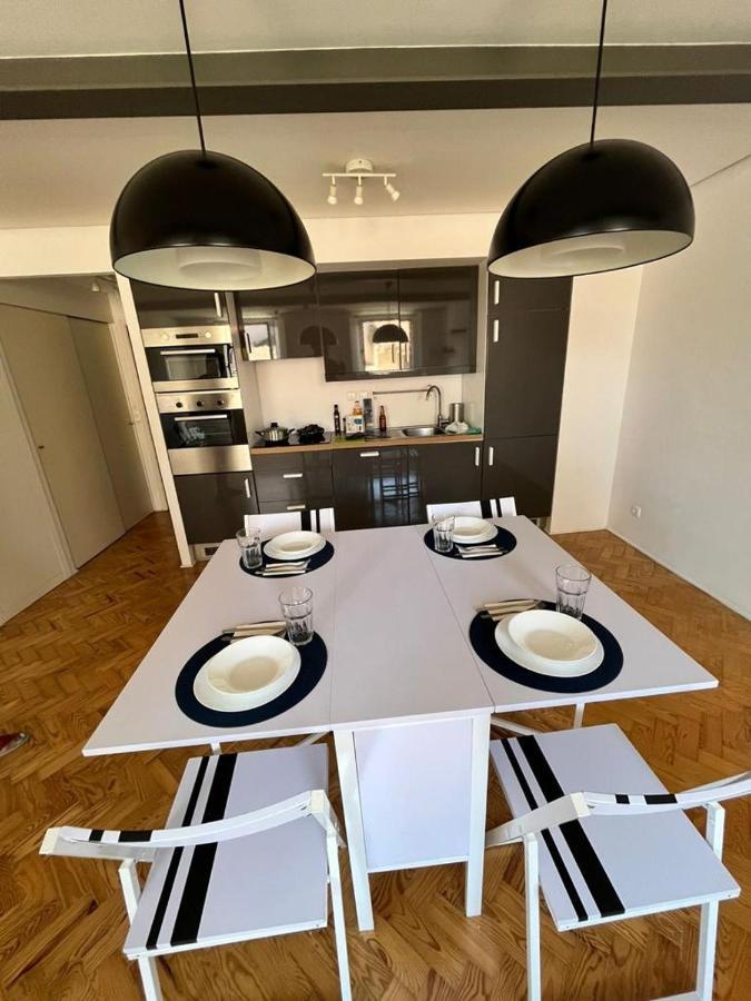 Very In Apartment