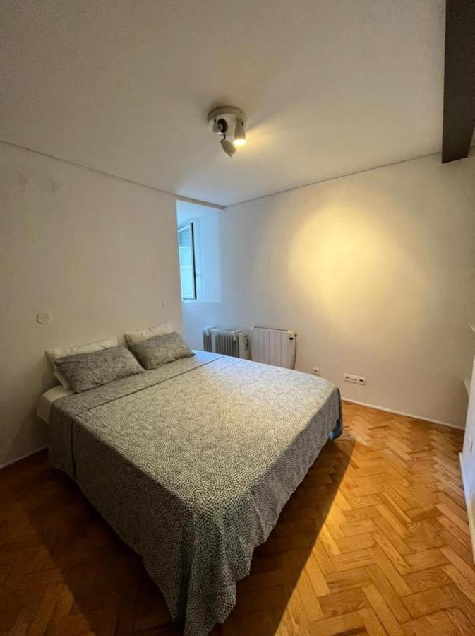 Very In Apartment